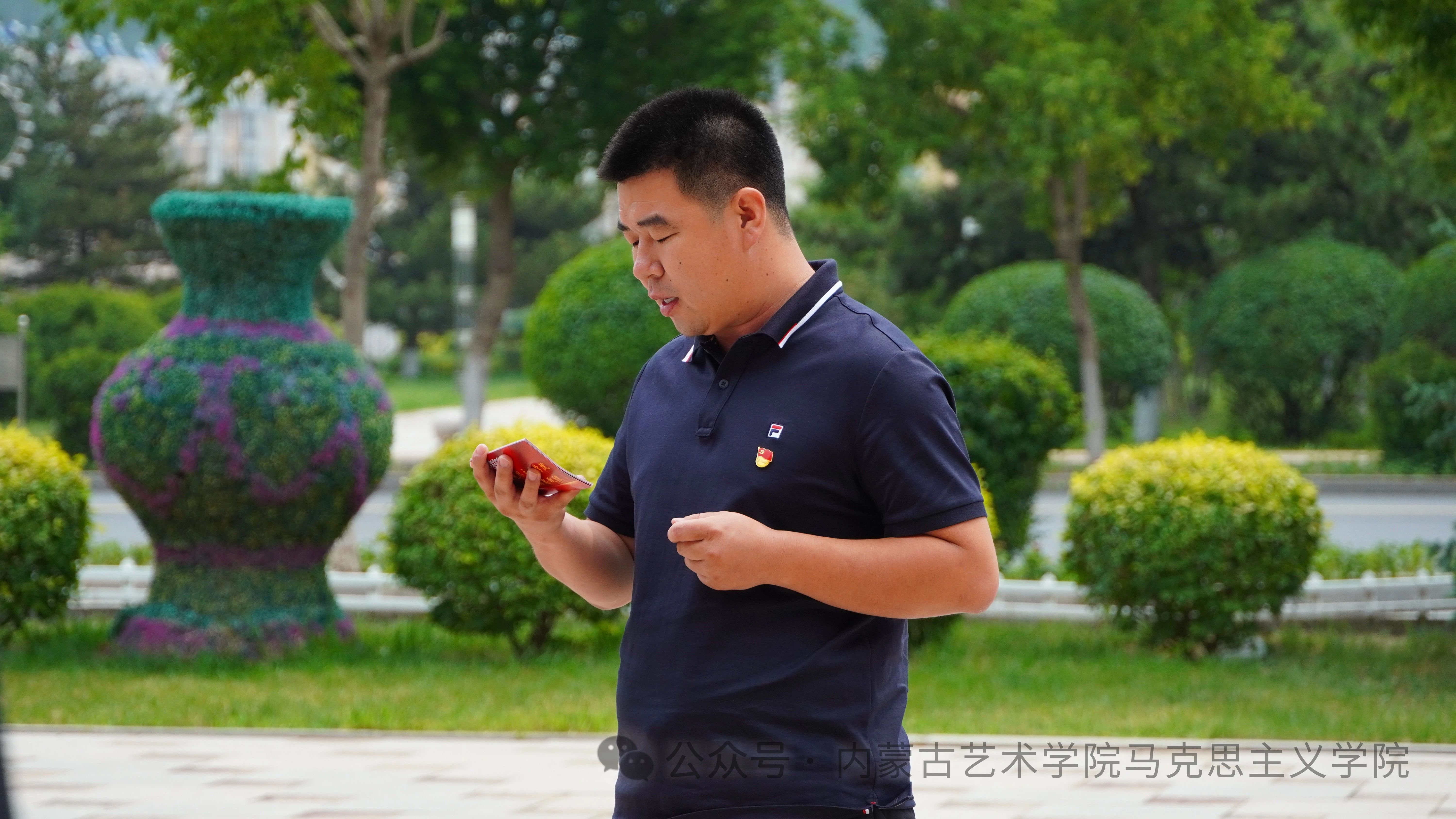 4bcd55ca1e401841378b73b3db58b91e.jpg